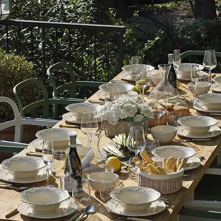 Villa Tenuta La Pineta 10 Sleeps
