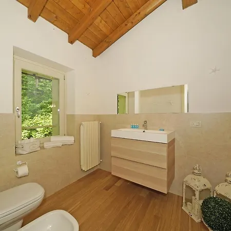 Tenuta La Pineta 10 Sleeps
